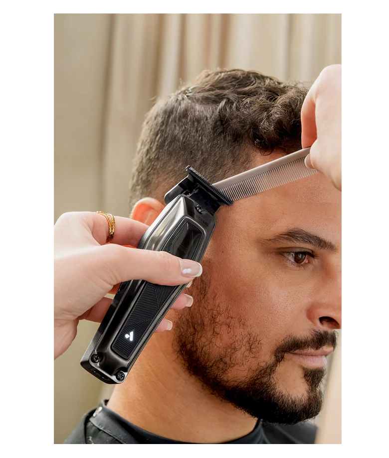 Andis Recon Trimmer Black Chrome - Image 9