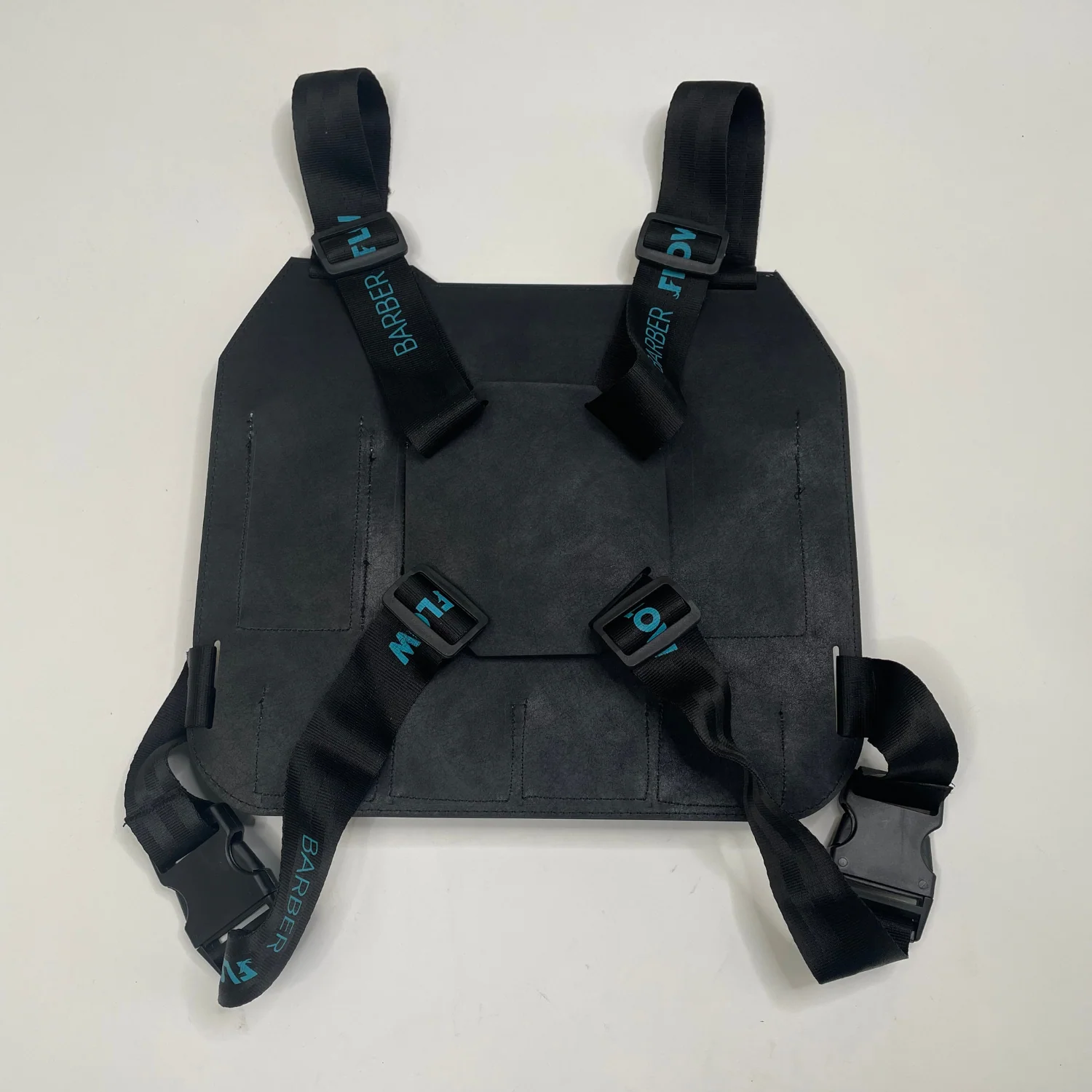 Barber Flow Tactical Barber Vest - Image 4