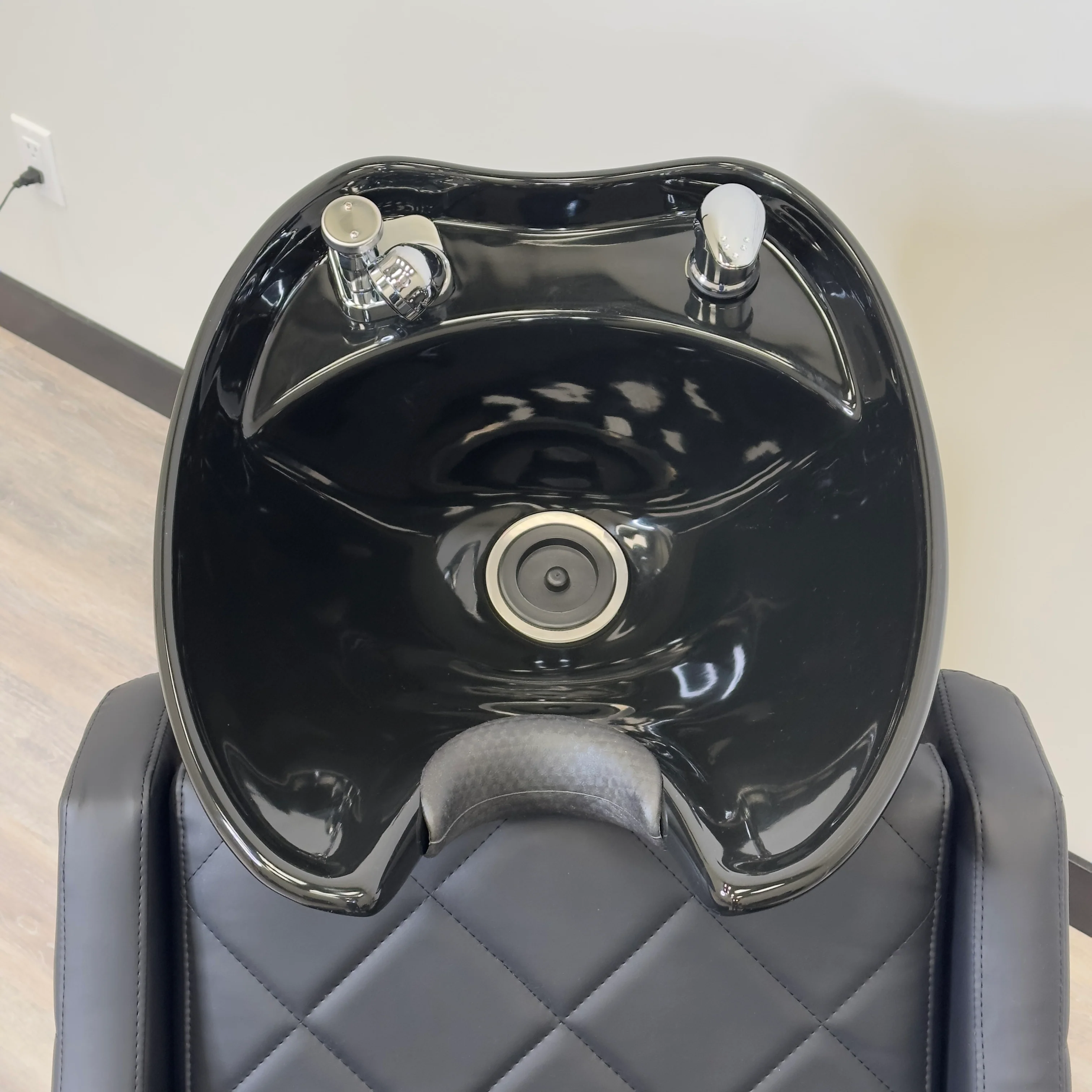 Brooklyn Shampoo Backwash Unit - Image 10
