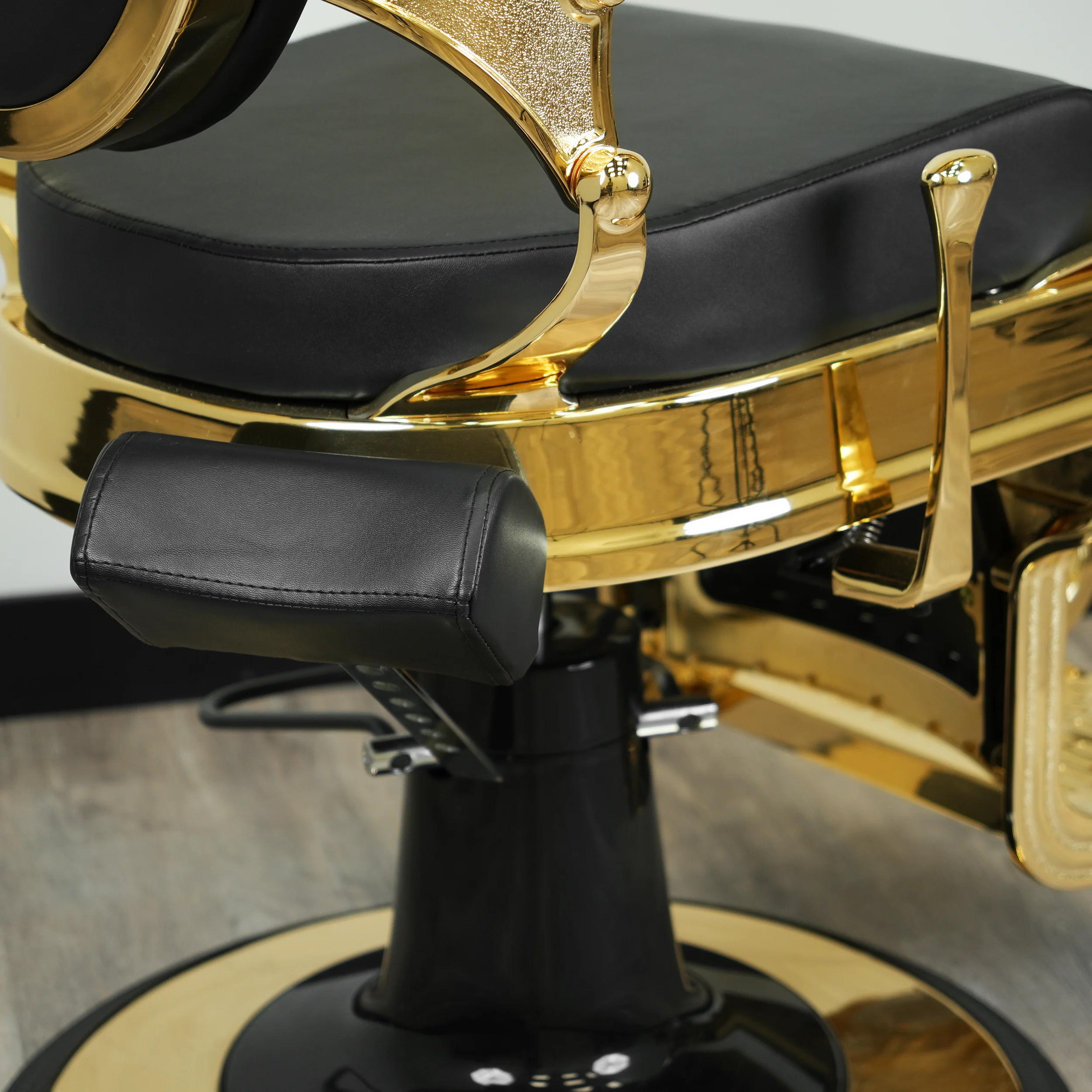 Geneva Gold Barber Chair - Image 10