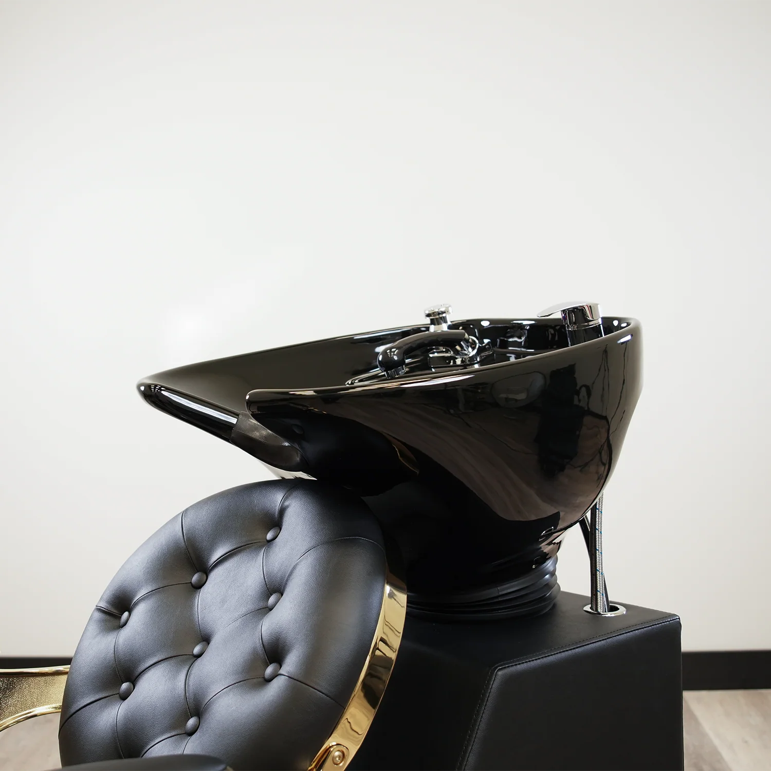 Luxor Shampoo Backwash Unit - Image 14