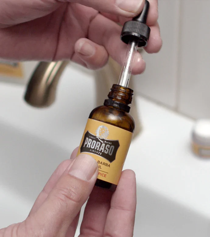 Proraso Beard Oil Wood and Spice 30ML - Image 4