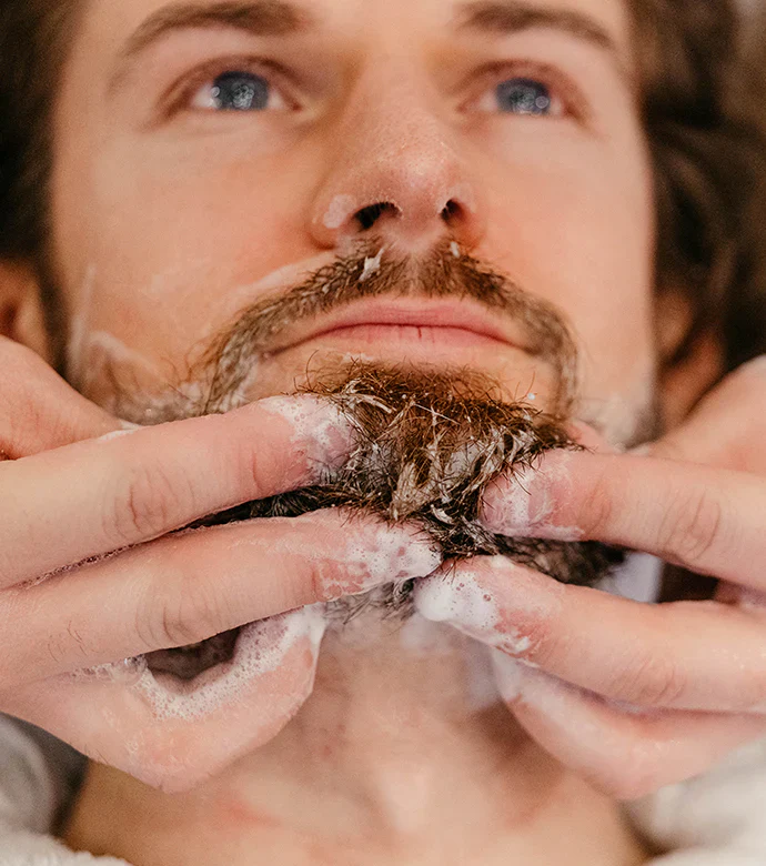 Proraso Beard Wash Wood and Spice 200ML - Image 4