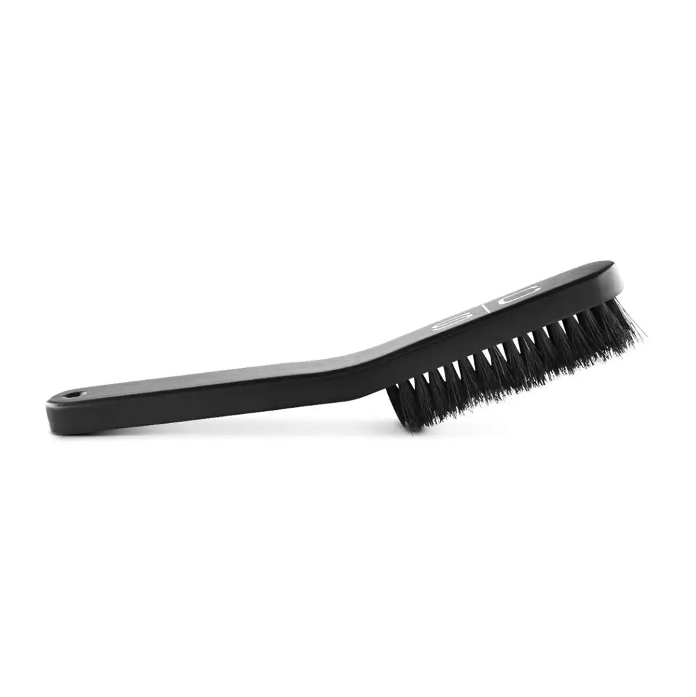 S|C No Knuckles Professional Curved Fade Natural Bristle Brush Medium - Image 3