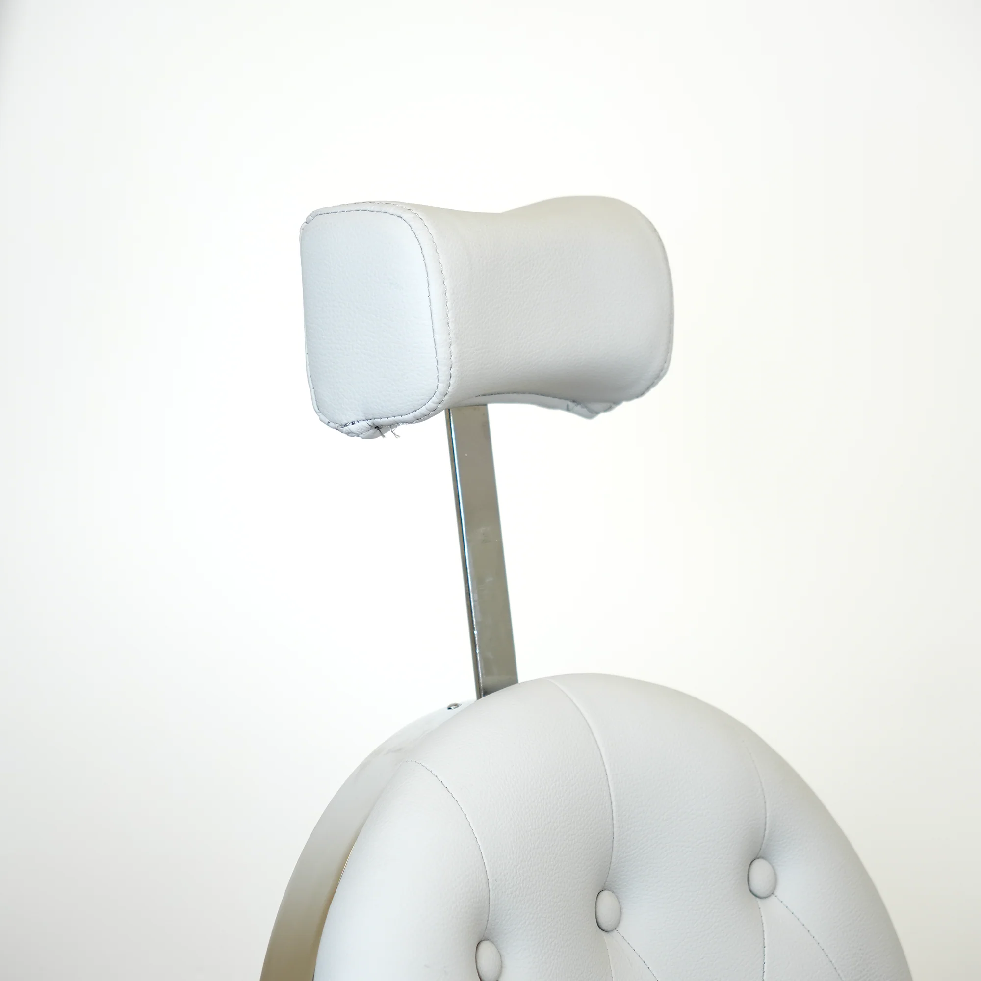 Santana Silver Barber Chair - Image 11