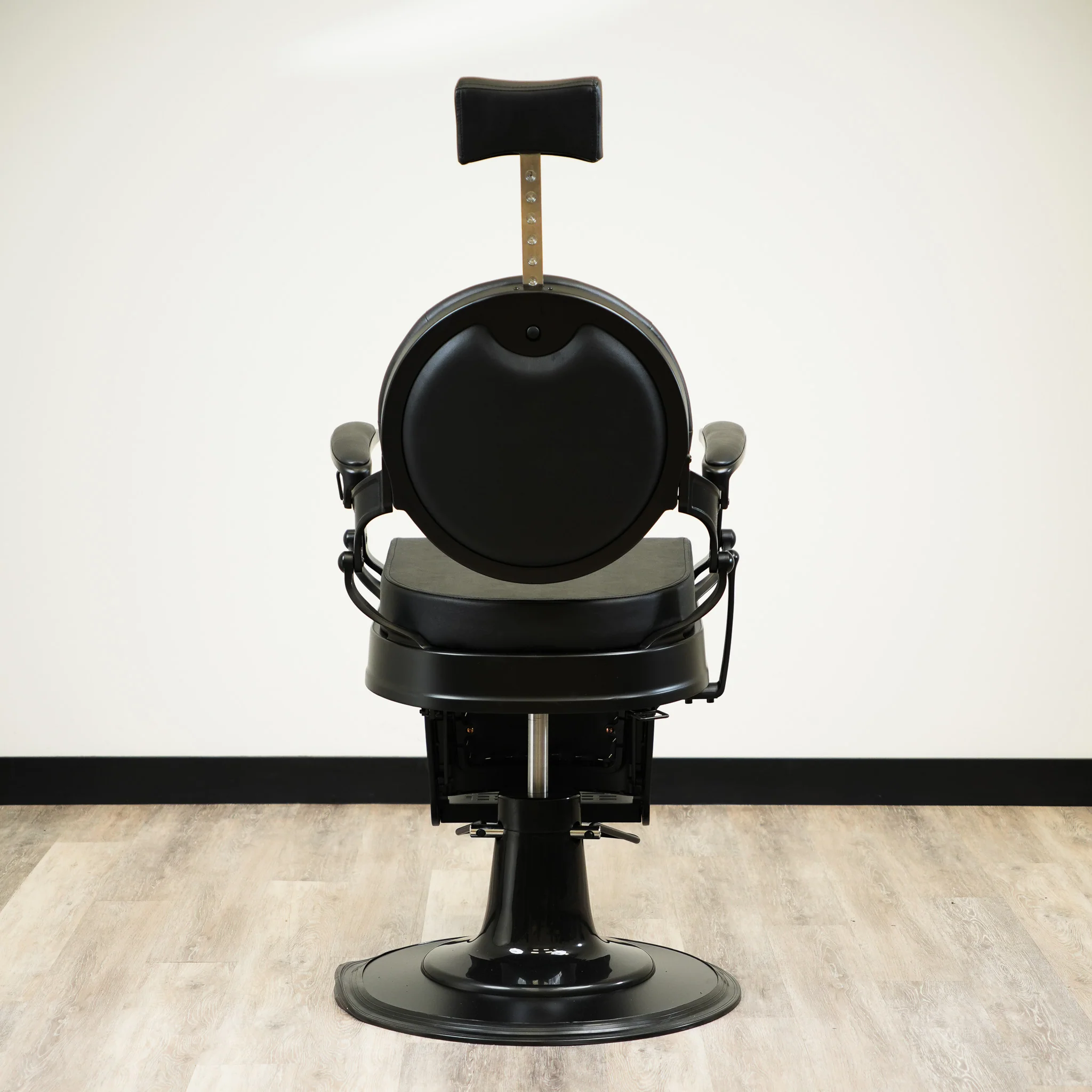 Sultan Barber Chair - Black - Image 11