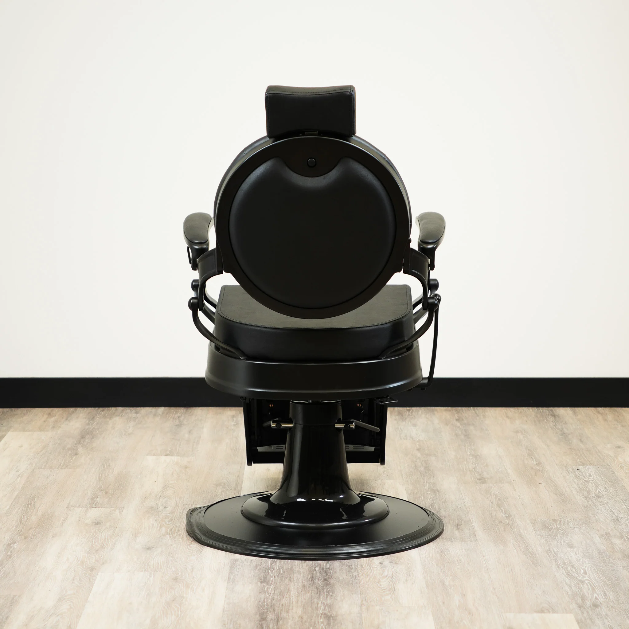 Sultan Barber Chair - Black - Image 12