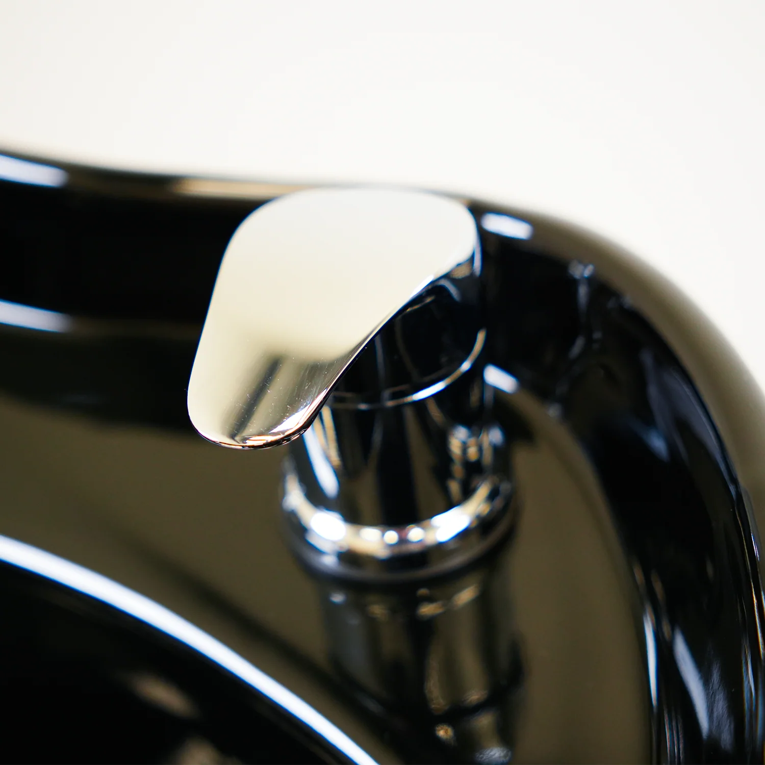 Sultan Shampoo Backwash Unit - Image 10