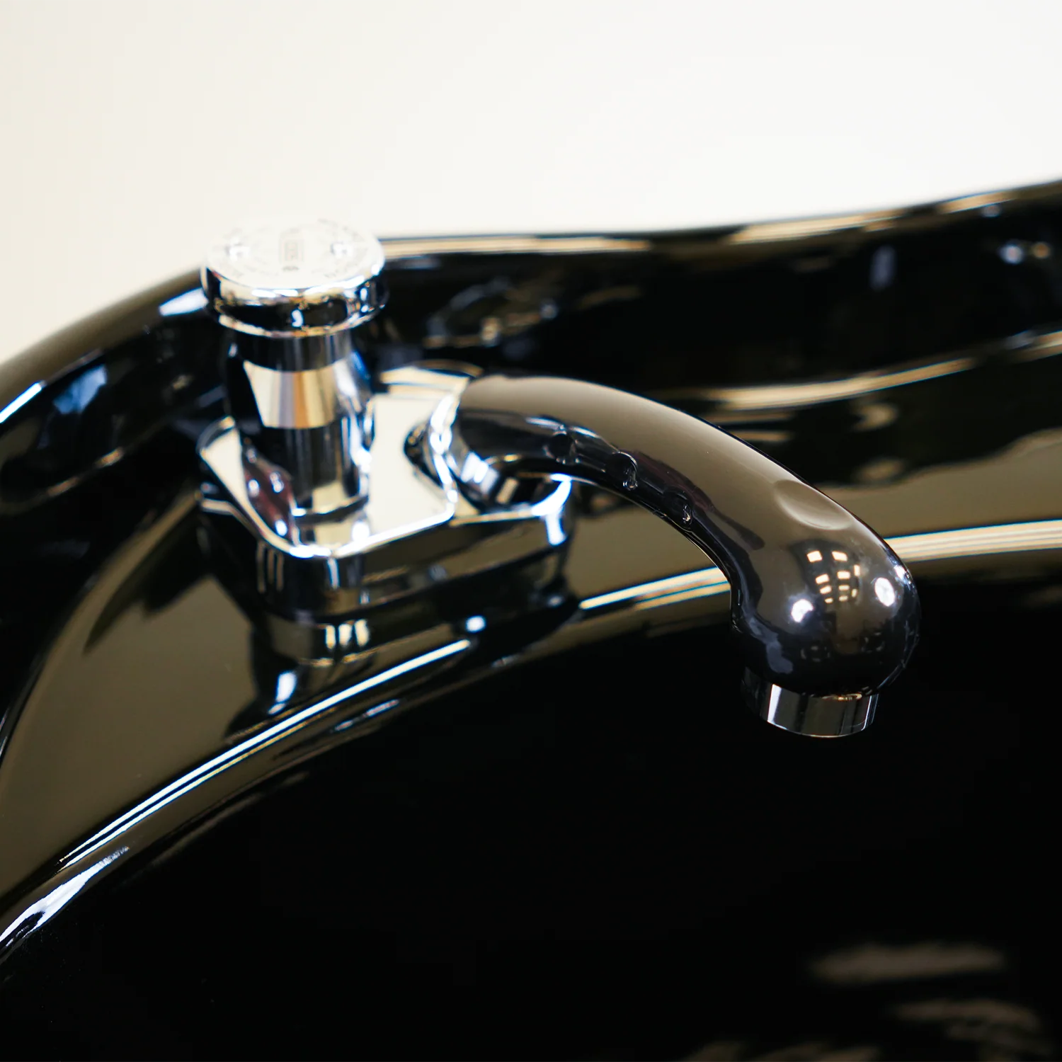 Sultan Shampoo Backwash Unit - Image 11